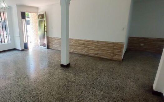 Casa Comercial En Arriendo Envigado