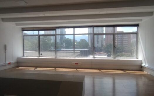 OFICINA ARRIENDO MEDELLIN 61 M2