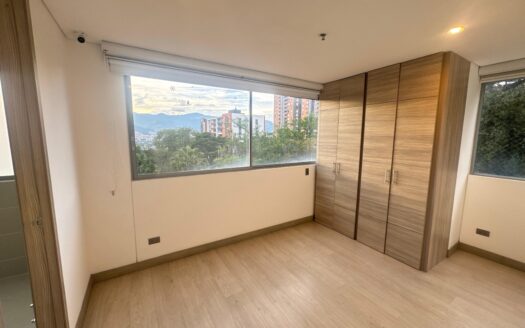 Arriendo apartamento en Poblado, Medellín