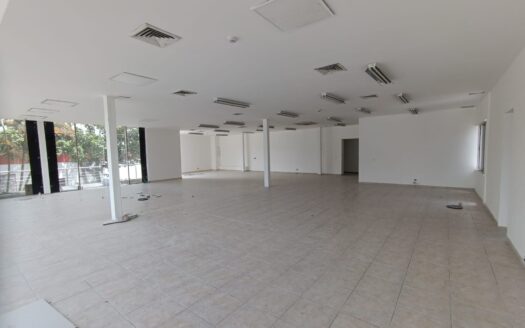 Arriendo local en Capicentro Itagüí