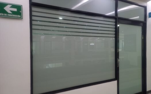 Arrienda local en Poblado, Medellín