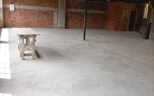 Arriendo bodega en Chagualo, Medellín.