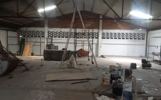 Arriendo bodega en Guayabal, Medellín.