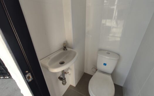 Arriendo parqueadero en La América, Medellín.