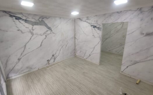 Arriendo local en Medellín, barrio Laureles