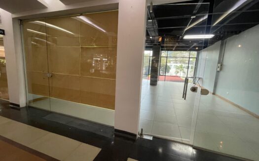 Arriendo local en Poblado, Medellín