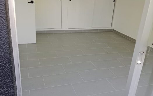 Alquila este Espacioso Local en San Juan, Medellín